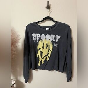 Spooky cropped sweatshirt M